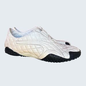 Puma Womens Vintage White and Black Quilted Leather Mostro Sneakers size 7